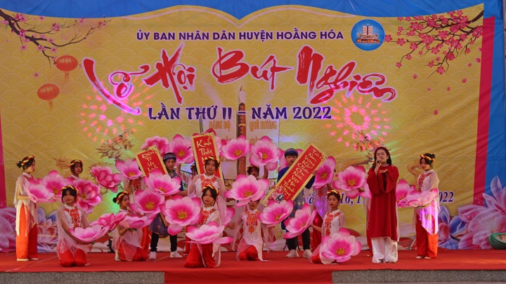 Thanh Hóa: Tuyên dương giáo viên, học sinh xuất sắc tại Lễ hội Bút Nghiên