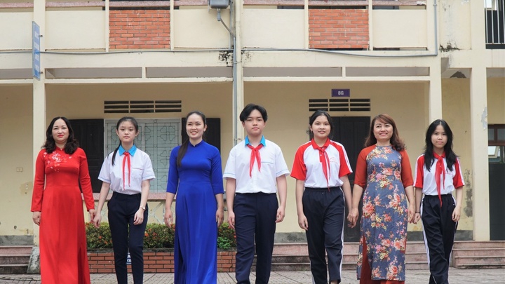 Nghệ An: Ngôi trường vùng ven đô lần đầu tiên có 2 giải Nhất kỳ thi học sinh giỏi tỉnh