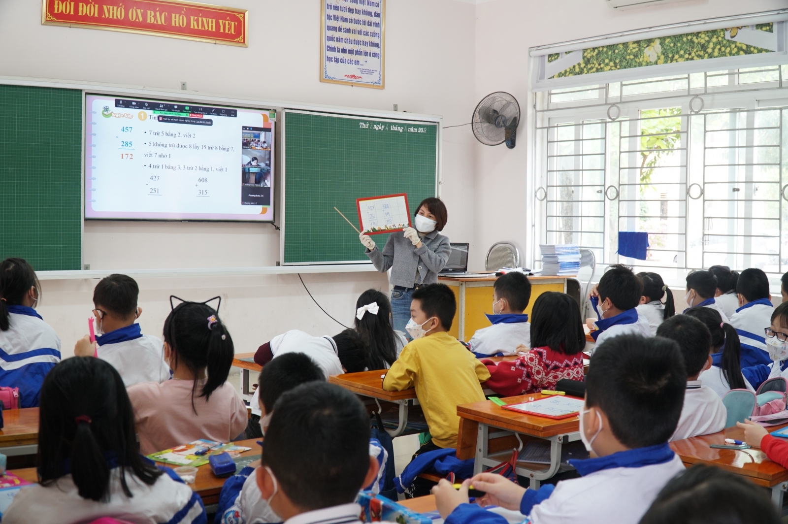 Nghệ An: Cô giáo mầm non vui mừng, xúc động đón trở lại trường - Ảnh minh hoạ 10