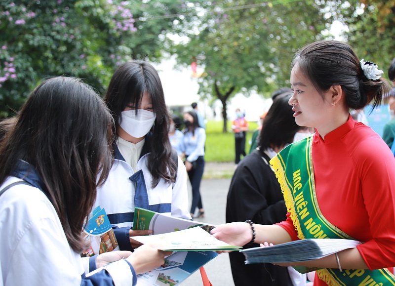 Tuyển sinh đại học 2022: Hết thời 