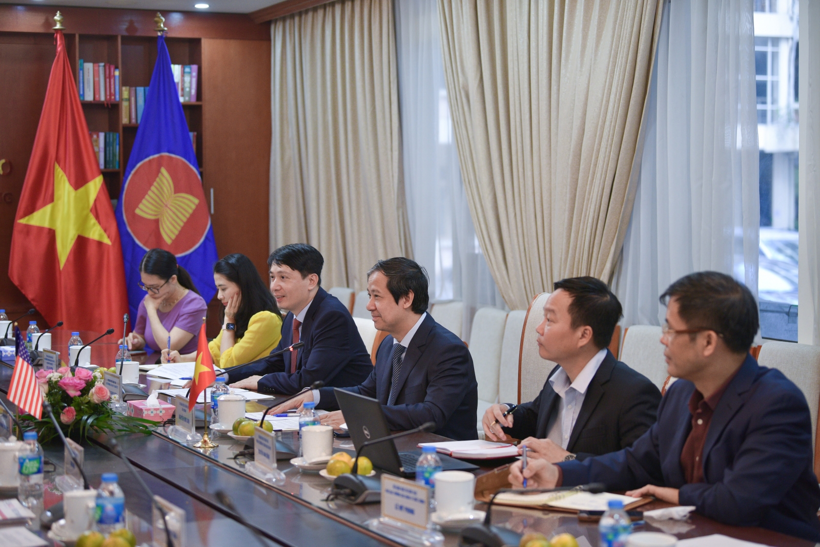 Bộ trưởng Nguyễn Kim Sơn tiếp Giám đốc quốc gia USAID tại Việt Nam - Ảnh minh hoạ 3