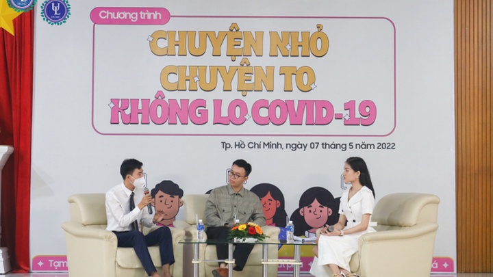 Chuyên gia tư vấn, xoa dịu nỗi lo của sinh viên về Covid-19