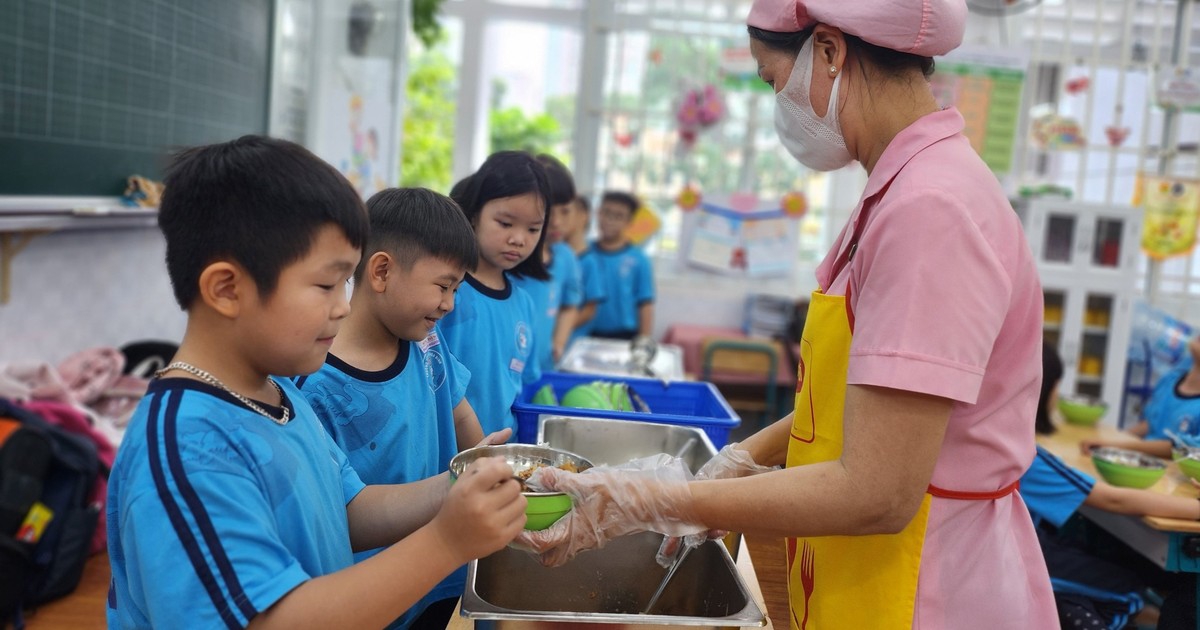 Bữa ăn học đường: Không thể làm cho có!