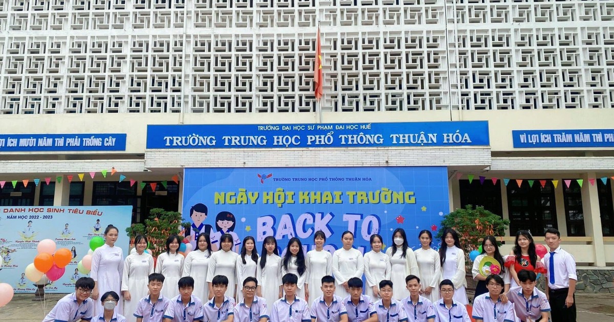 Trường THPT Thuận Hóa môi trường thực hành sư phạm chất lượng cao