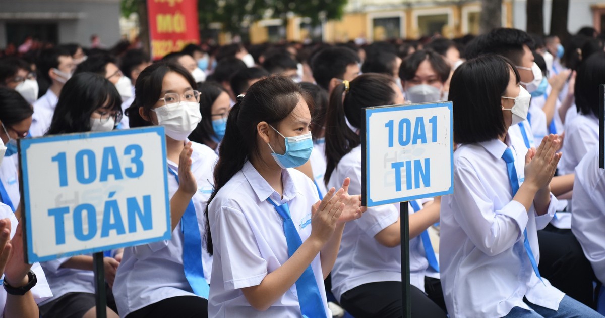 Trường THPT chuyên Khoa học Tự nhiên tăng chỉ tiêu vào các lớp chuyên