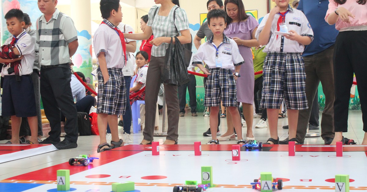 Lan tỏa tinh thần sáng tạo với giáo dục STEM