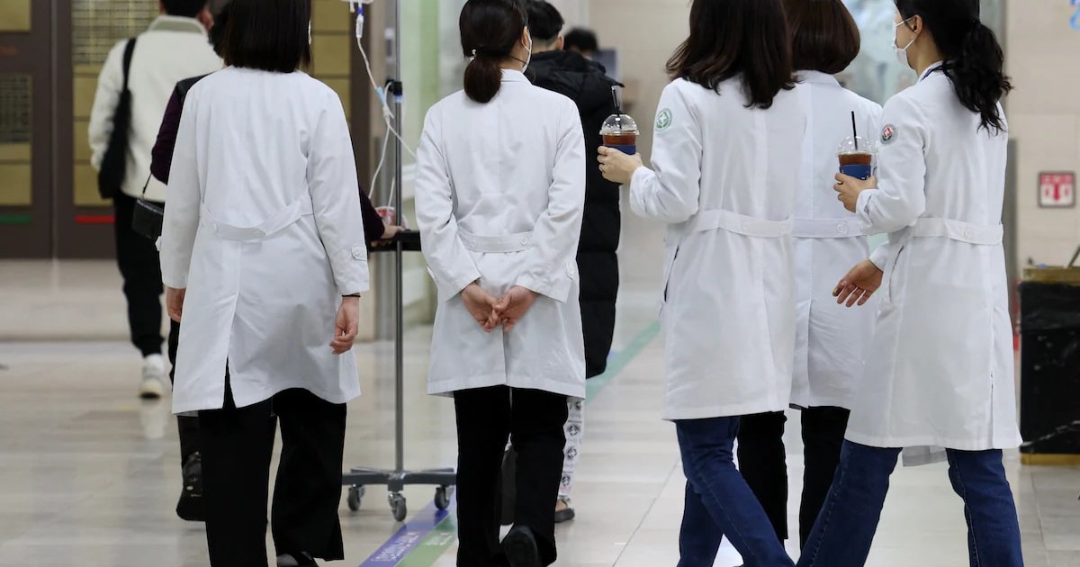 Hàn Quốc: Học sinh tỉnh lẻ được tiếp cận trường y