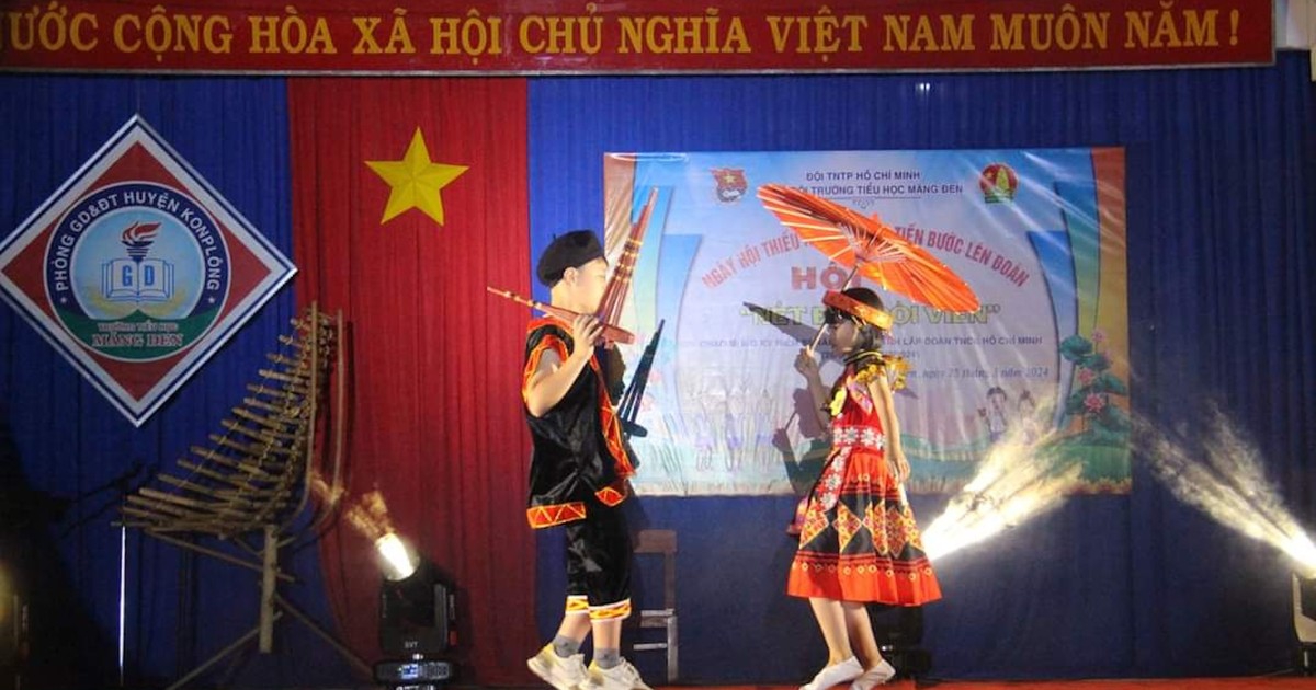 Nỗ lực trao truyền văn hóa truyền thống trong trường học