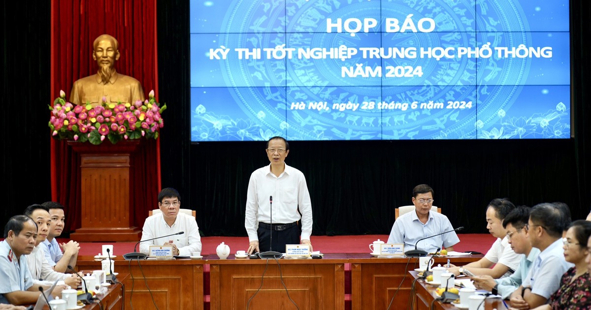 Bộ GD&ĐT họp báo về Kỳ thi tốt nghiệp THPT năm 2024