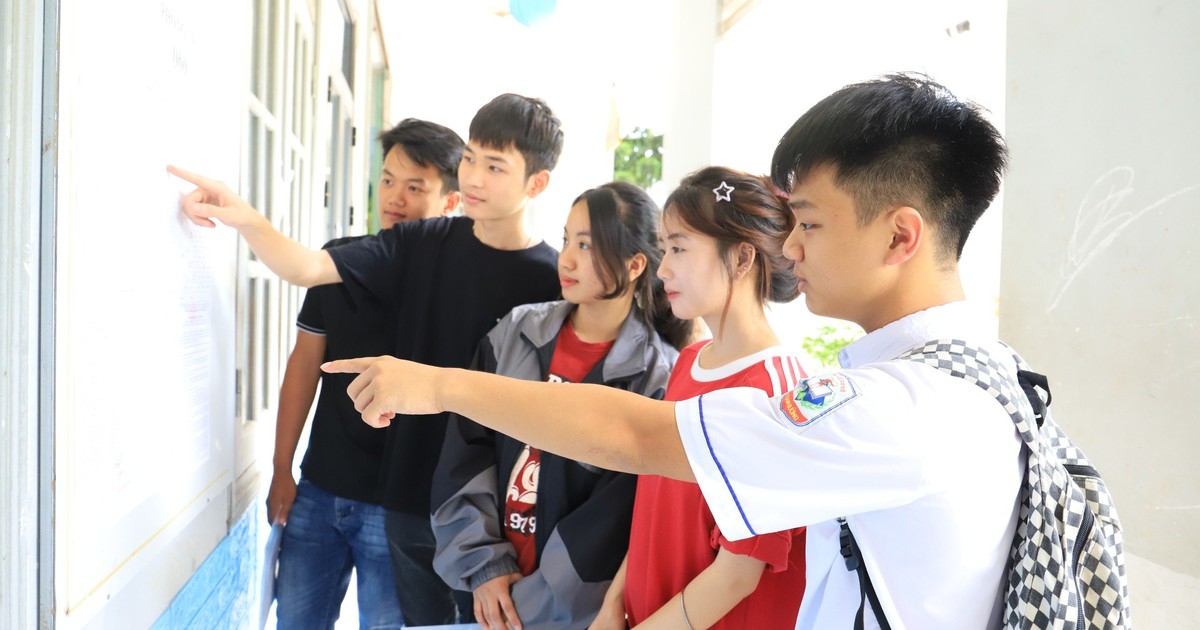 17 thí sinh Lai Châu vắng mặt trong ngày làm thủ tục dự thi