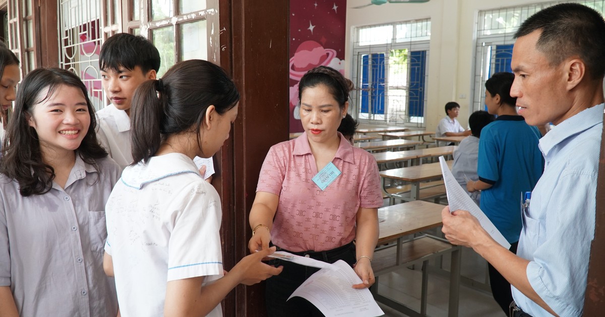 Tuyển sinh lớp 10 tại Nghệ An: Tận dụng cơ hội cuối cùng để đổi nguyện vọng