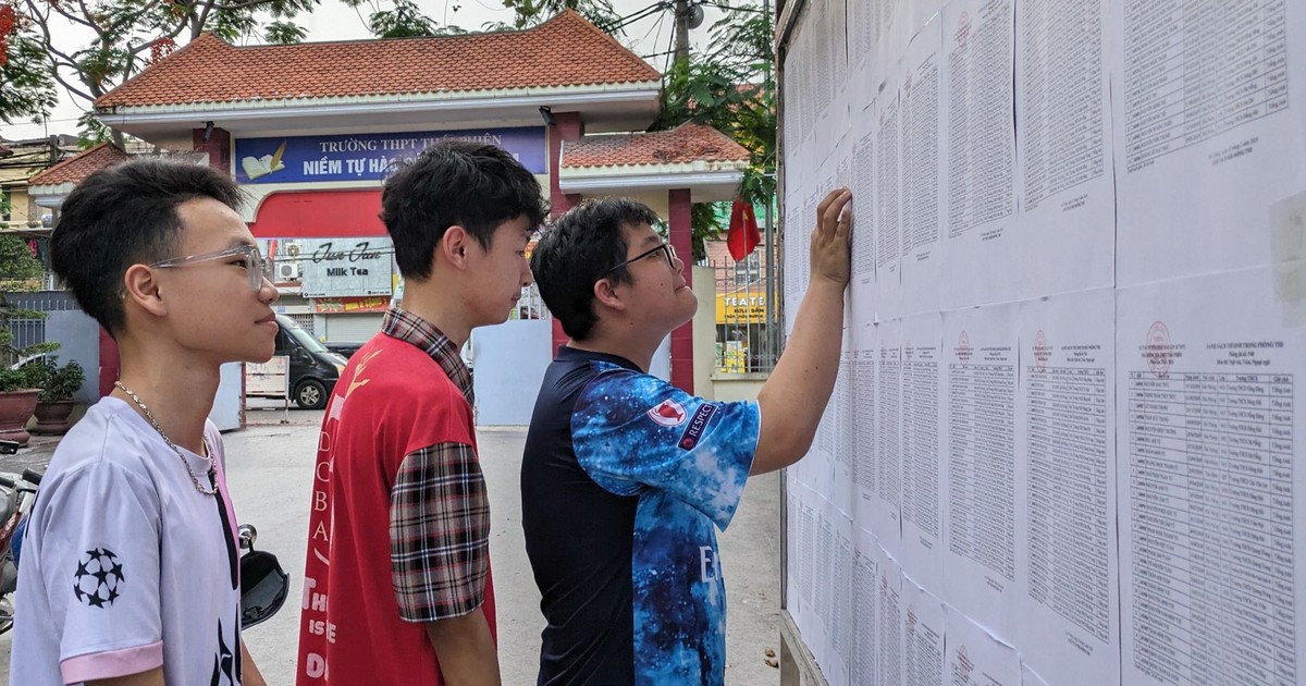 Hơn 25 nghìn thí sinh Hải Phòng bước vào môn thi đầu tiên của kì thi vào lớp 10